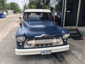 Chevrolet 4400 อเมริกันคลาสสิคทรัค จำหน่าย รับทำรถ classic car ทุกรุ่น ทุกยี่ห้อ